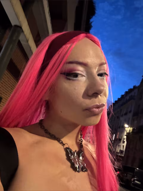 Big.Pussy.revolution